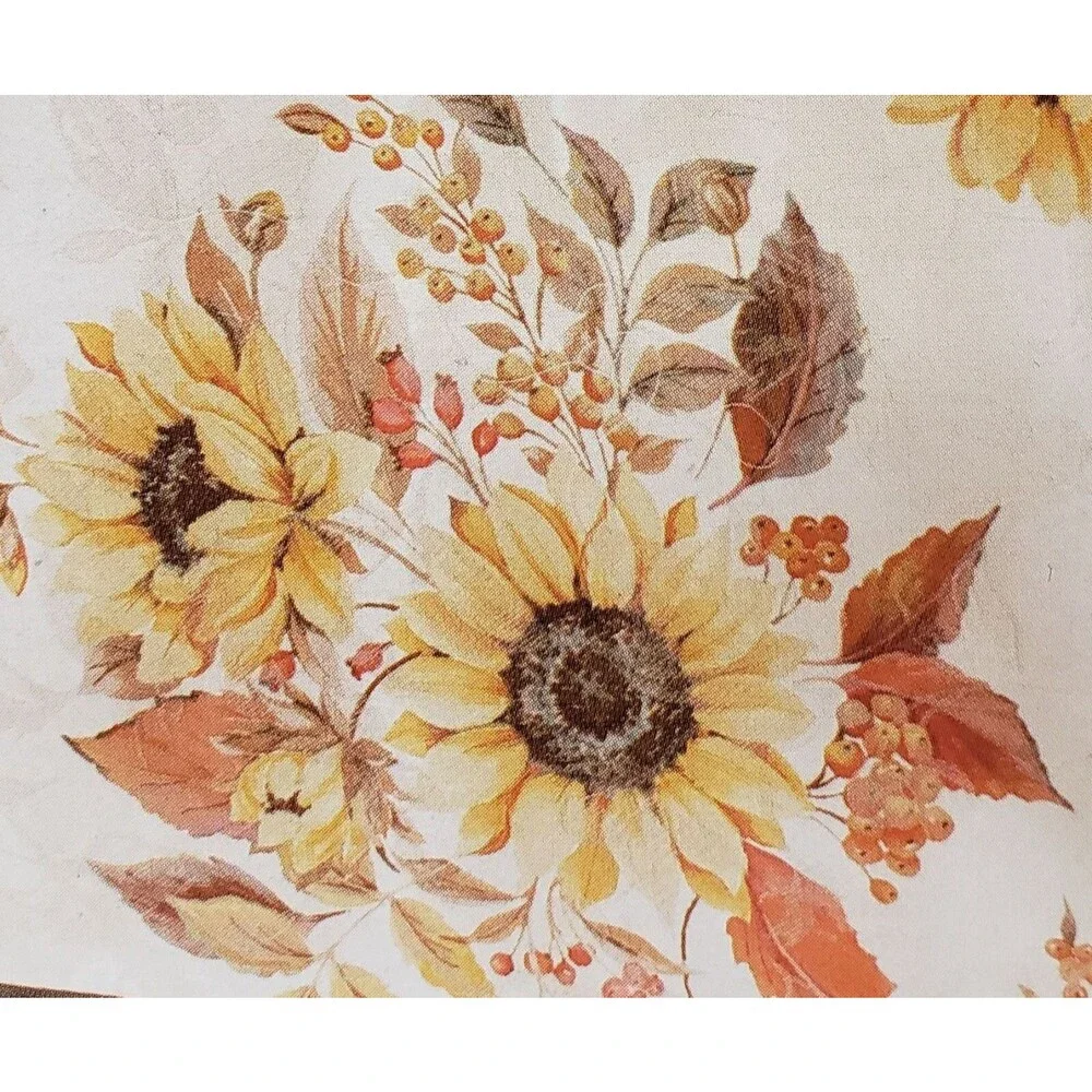 Jacquard Tablecloth 52